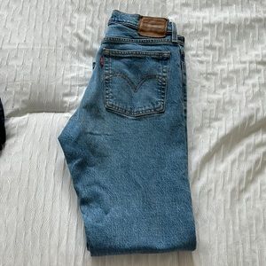 Levi’s Wedgie fit ankle jeans
